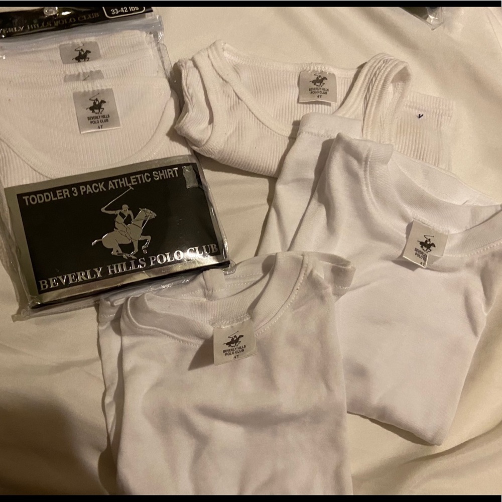 White shirts bad lighting they’re all bright white